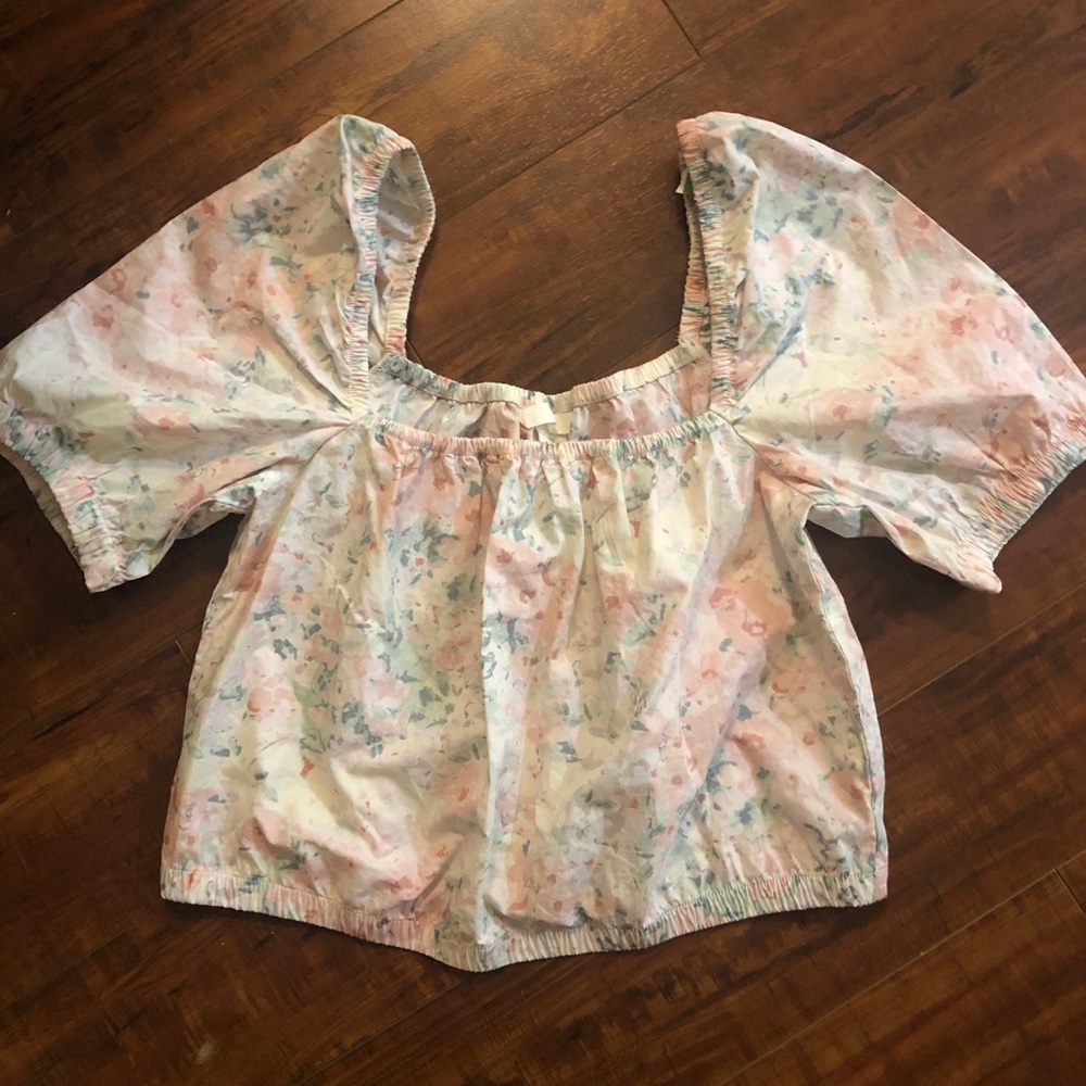 ✨H&M✨ floral top